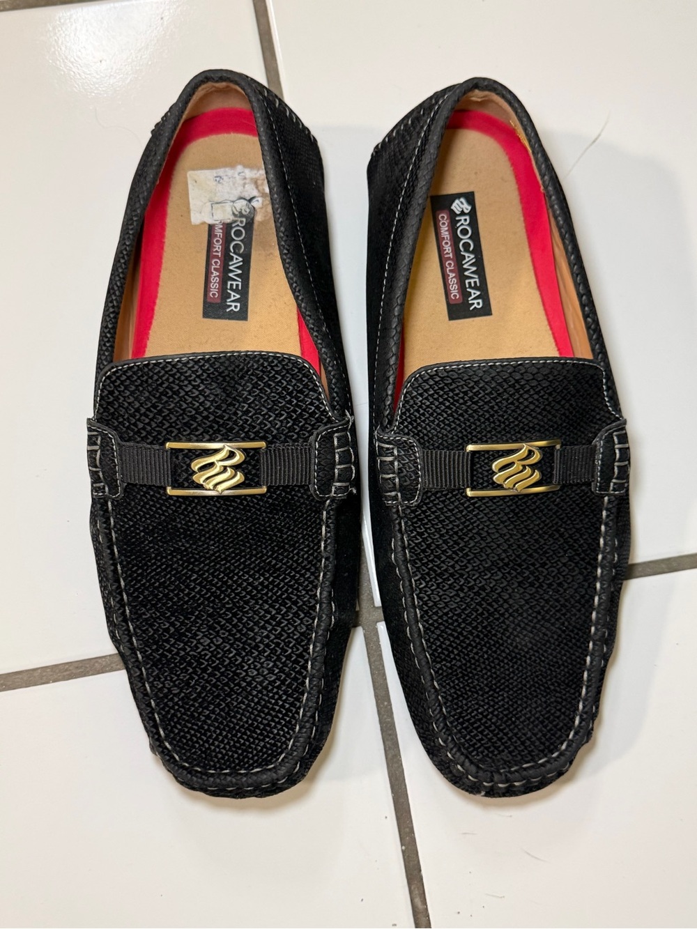 Rocawear Black Men’s Slip-On Loafers with Gold Accent